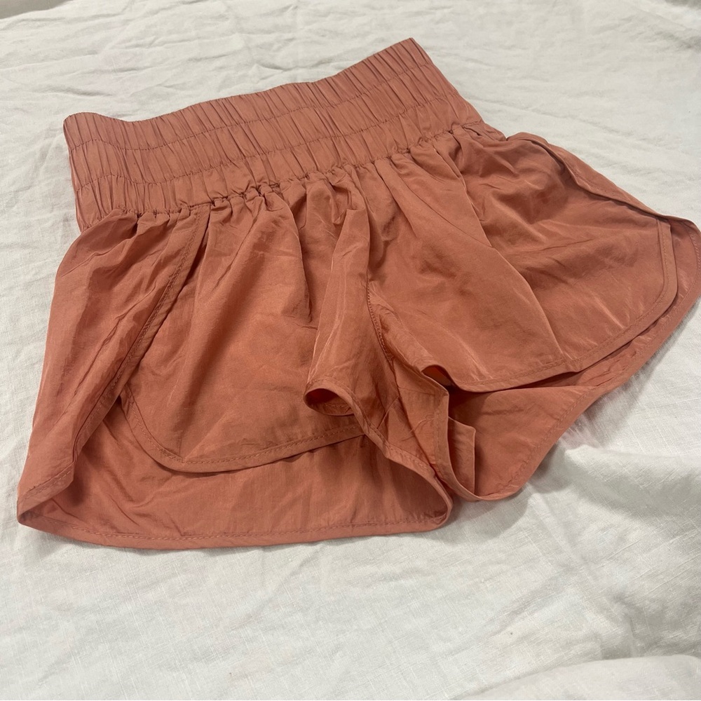 FREE PEOPLE MOVEMENT The Way Home High Rise Brushed Apricot Shorts Size S - Picture 3 of 11